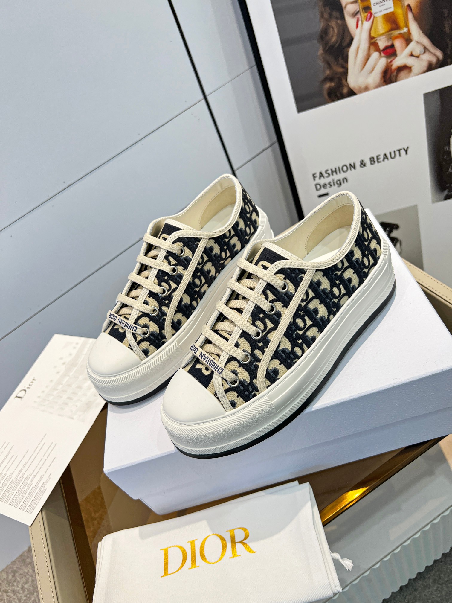 Women's high heels